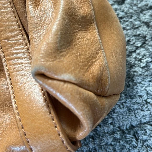 Badgley Mischka - camel leather purse - Picture 6 of 7